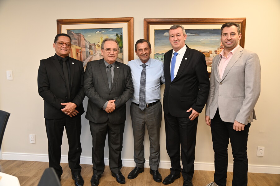 crcsc-fortalece-dialogo-institucional-em-visita-a-presidencia-da-alesc